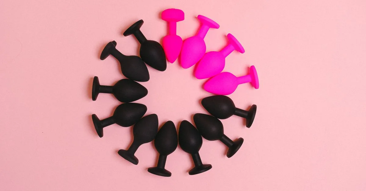 découvrez notre large sélection de sex toys discrets, conçus pour offrir plaisir et intimité en toute discrétion. parfaits pour une expérience intime confidentielle.