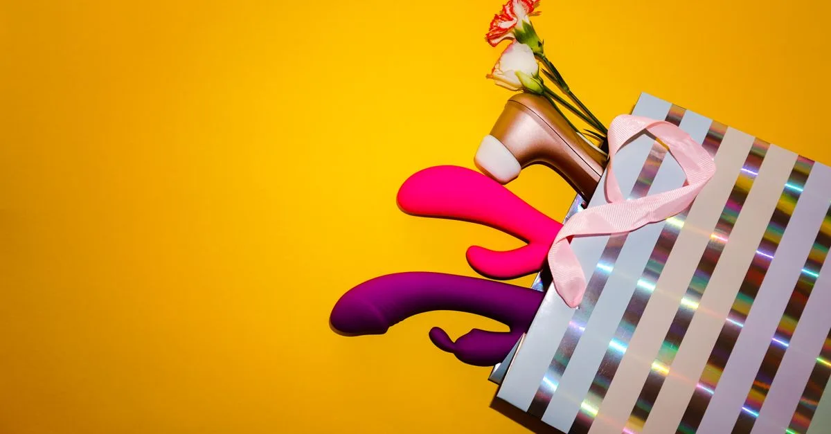 découvrez comment reconnaître et prévenir la détérioration des matériaux de sextoys pour garantir sécurité et durabilité lors de leur utilisation.