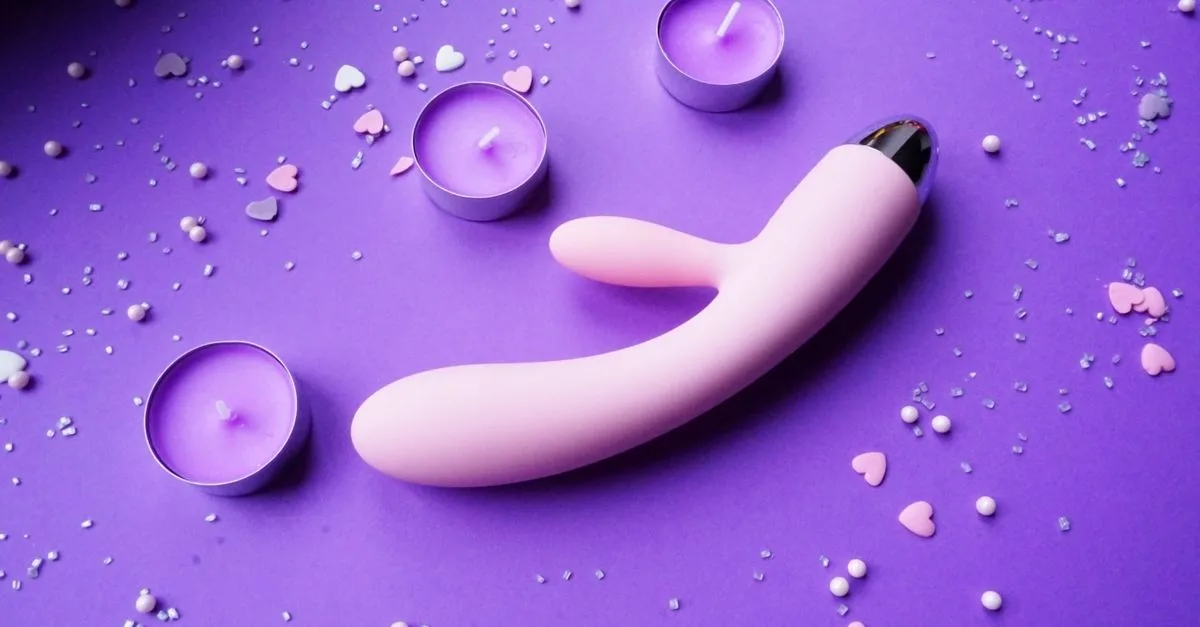 découvrez le vibromasseur g-spot thrusting, conçu pour stimuler le point g grâce à des mouvements de va-et-vient et offrir des sensations personnalisées.