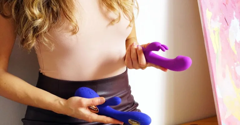 comparez le stimulateur du point g et le vibromasseur rabbit : découvrez leurs sensations, leurs fonctionnalités et comment choisir celui qui vous convient.